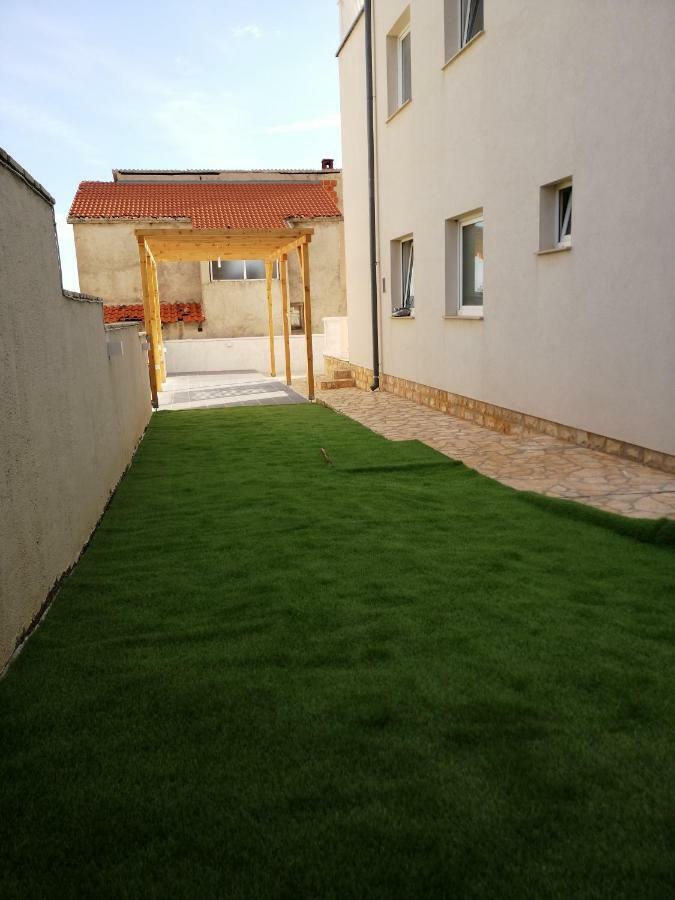 Kuca Za Odmor Postonjski Maslenica Exterior foto